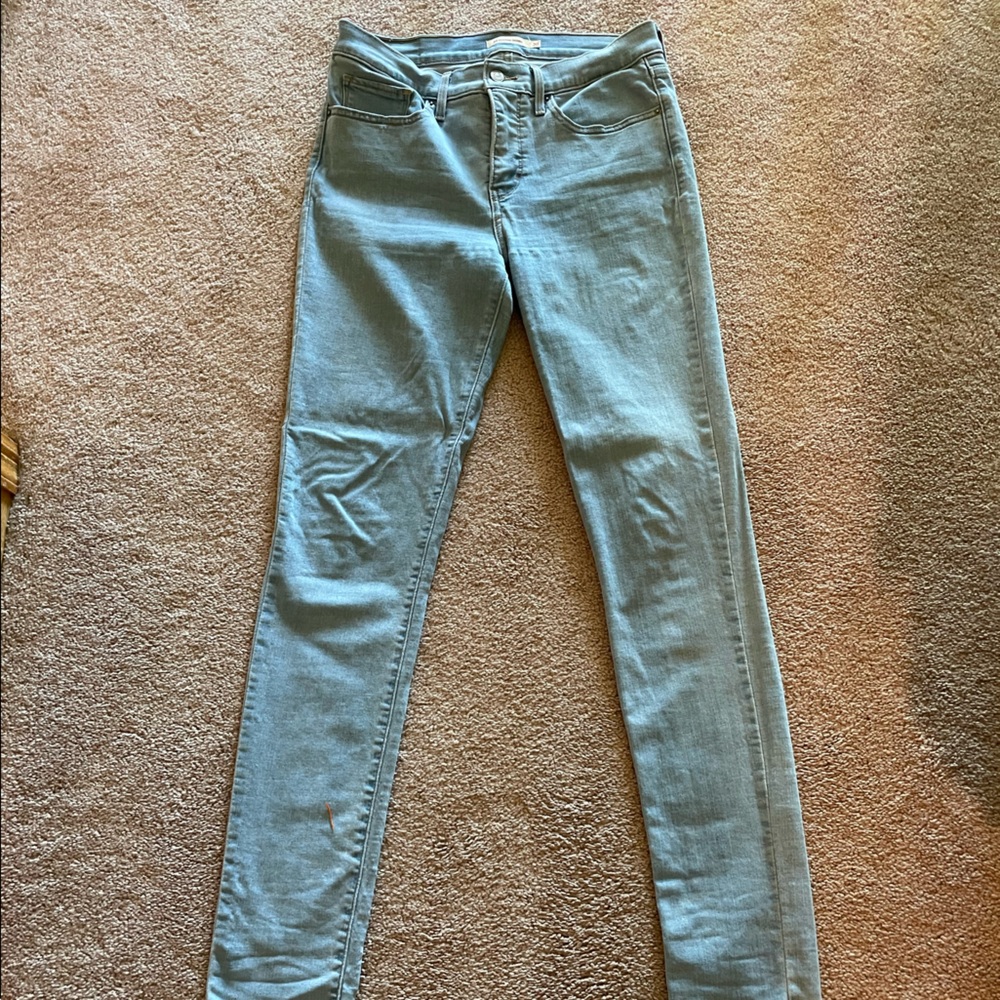 Levi 311 Shaping Skinny Size 30
